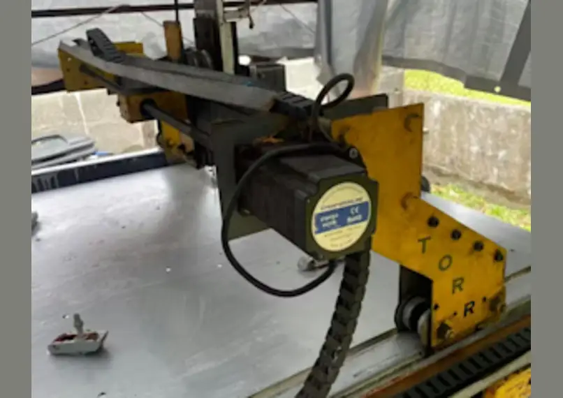 Maquina cnc de 3 ejes,